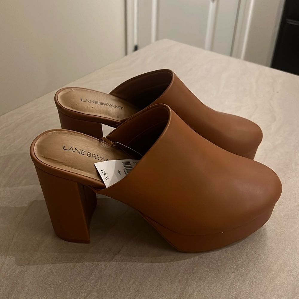 NWT Lane Bryant Dream Cloud Faux-Leather Mule Platform Heel.